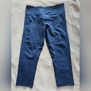 Navy Blue Athletic Leggings with Wide Waistband and Tapered Leg